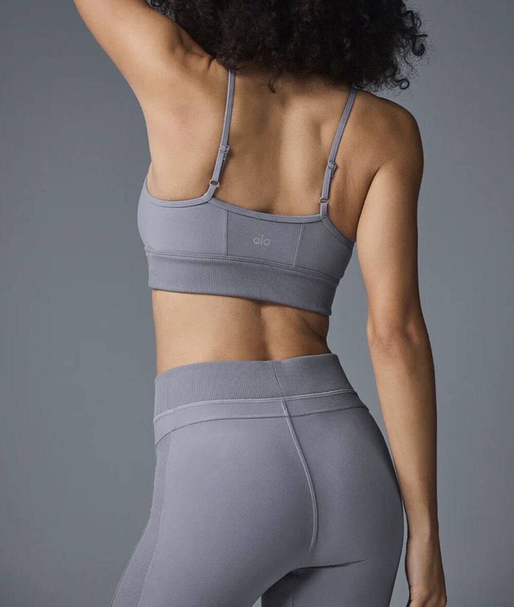 Alo Yoga Alosoft Head Start Sports Bra Fog Gray Size Small Yoga Running